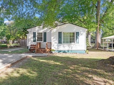116 W McIver St, Zebulon, NC, 27597