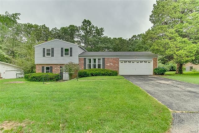 1st image of 57 Pearl Dr