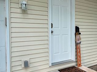 200 S Washington, Manito, IL 61546