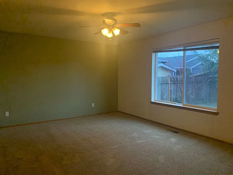 1163 Homestead Dr — Photo 9