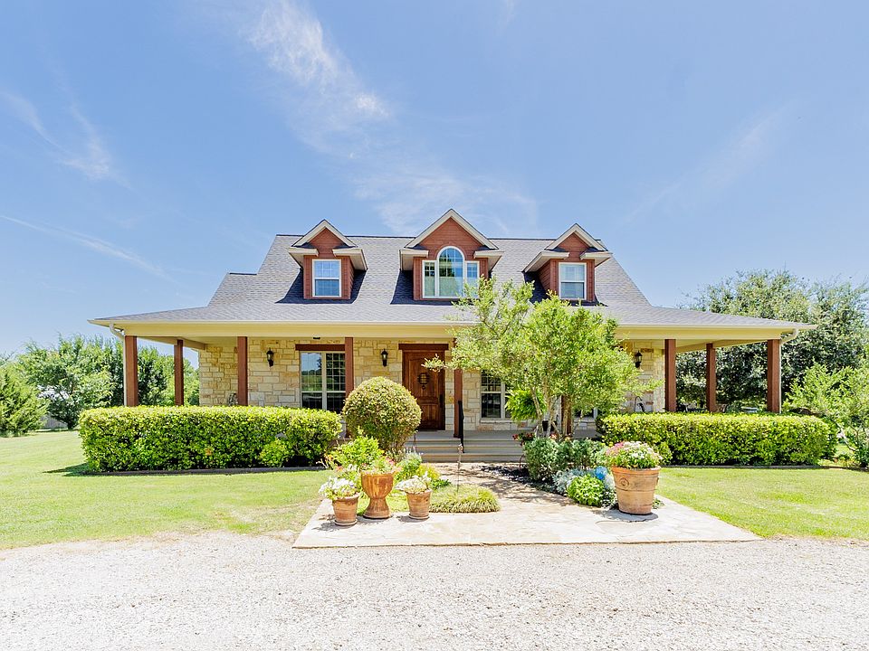 1st image of 604 Greenwood Rd