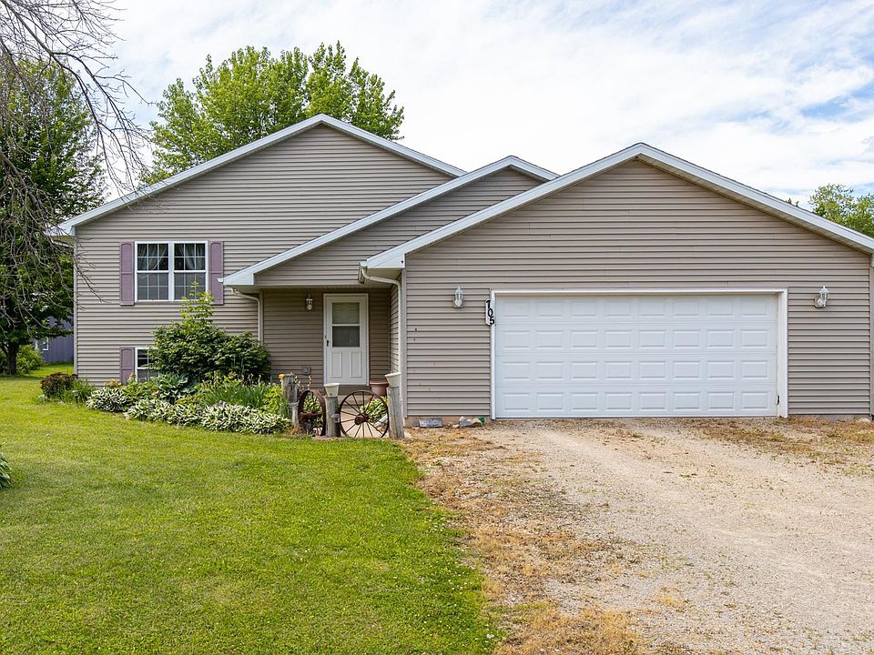 1st image of 705 Riverview Dr