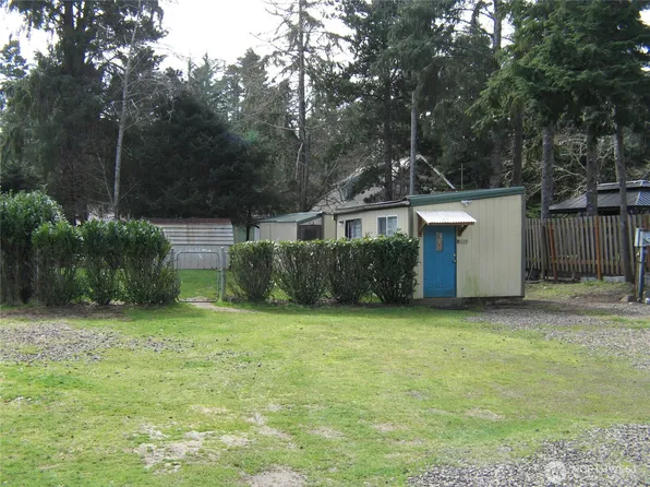 1410 322ND Place, Ocean Park, WA 98640