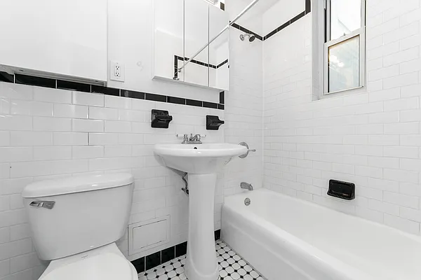 Rented by MNS | media 13