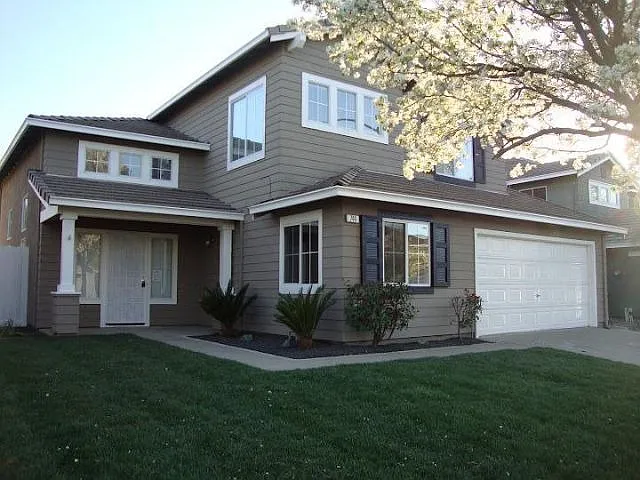 744 Tom Fowler Ct photo 1