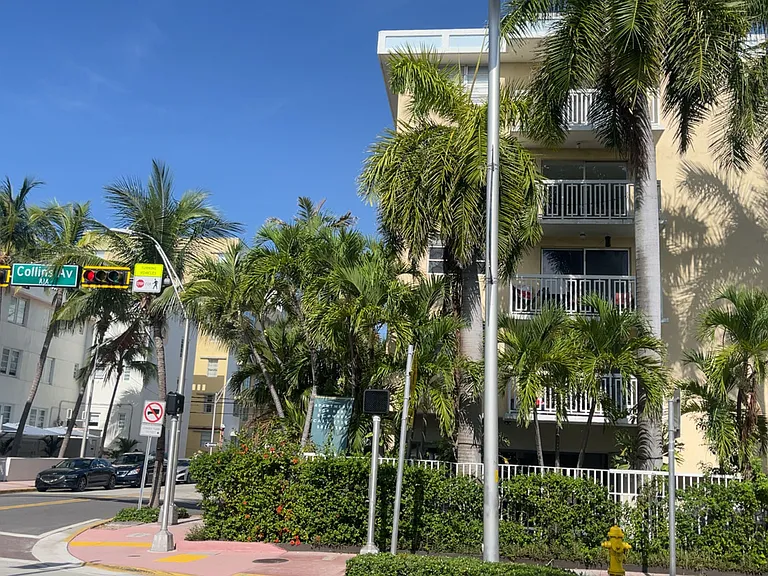 1357 Collins Ave #2R — Photo 11