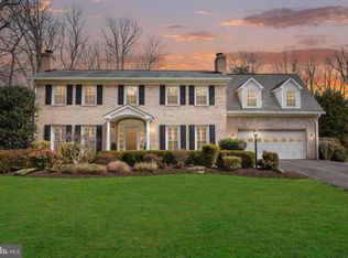 3267 Tilton Valley Dr, Fairfax, VA 22033