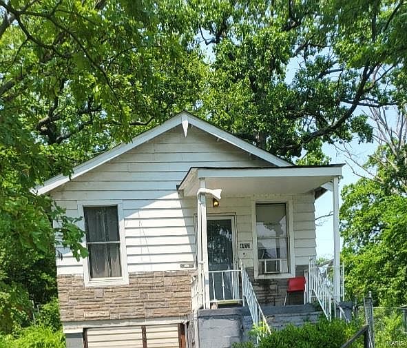 4423 Ravenwood Ave, Saint Louis, MO 63121 Zillow