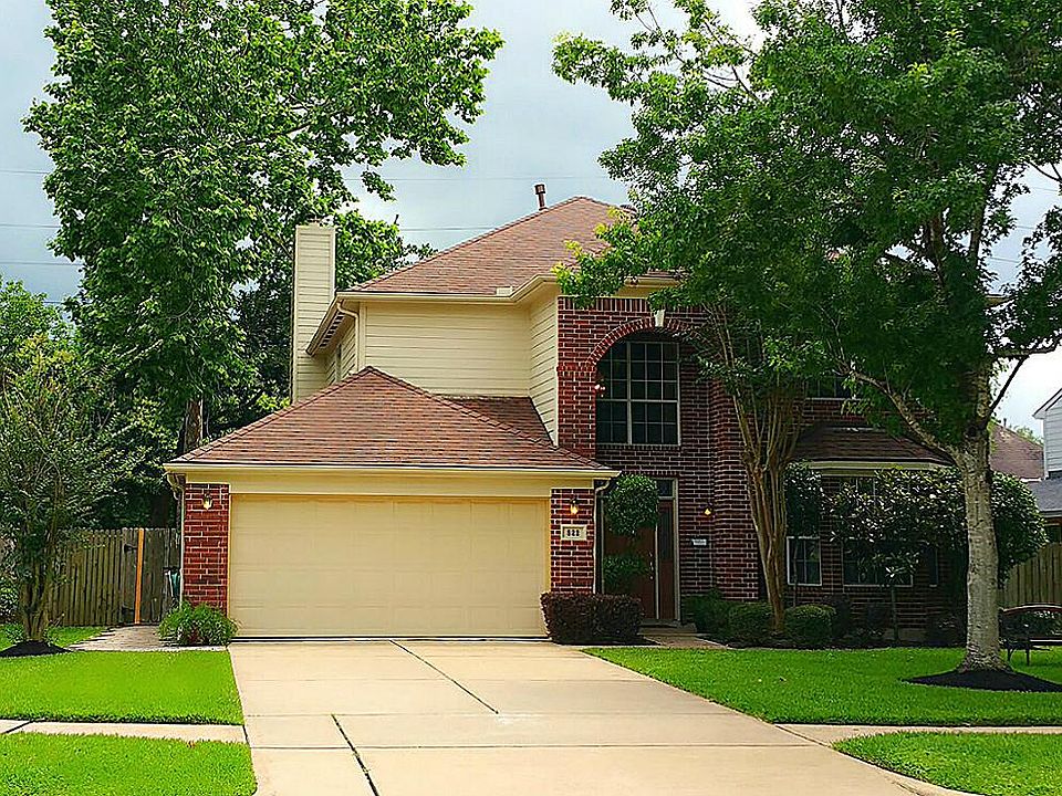 1st image of 822 Coral Tree Pl