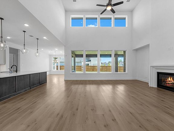 5th image of 28117 Fox Bend Dr