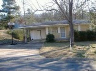 5610 Francis St, North Little Rock, AR 72118