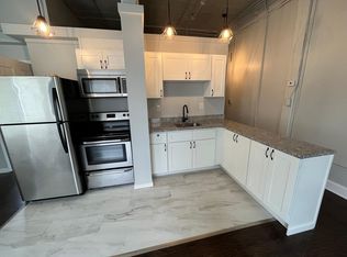 212 Dartmouth St UNIT 1, Pawtucket, RI 02860