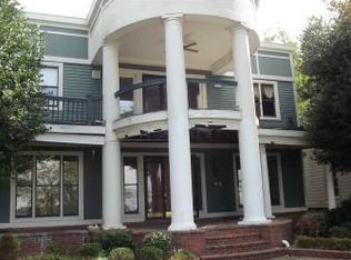 876 River Park Dr, Memphis, TN 38103