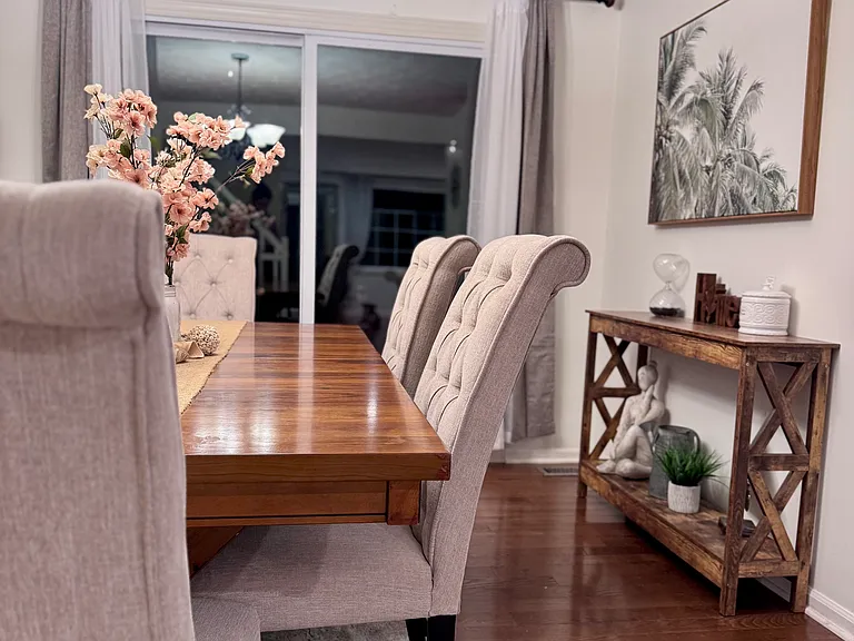 7315 Golden Horseshoe Ct — Photo 14