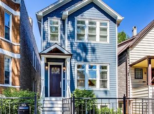 1906 W Nelson St, Chicago, IL 60657