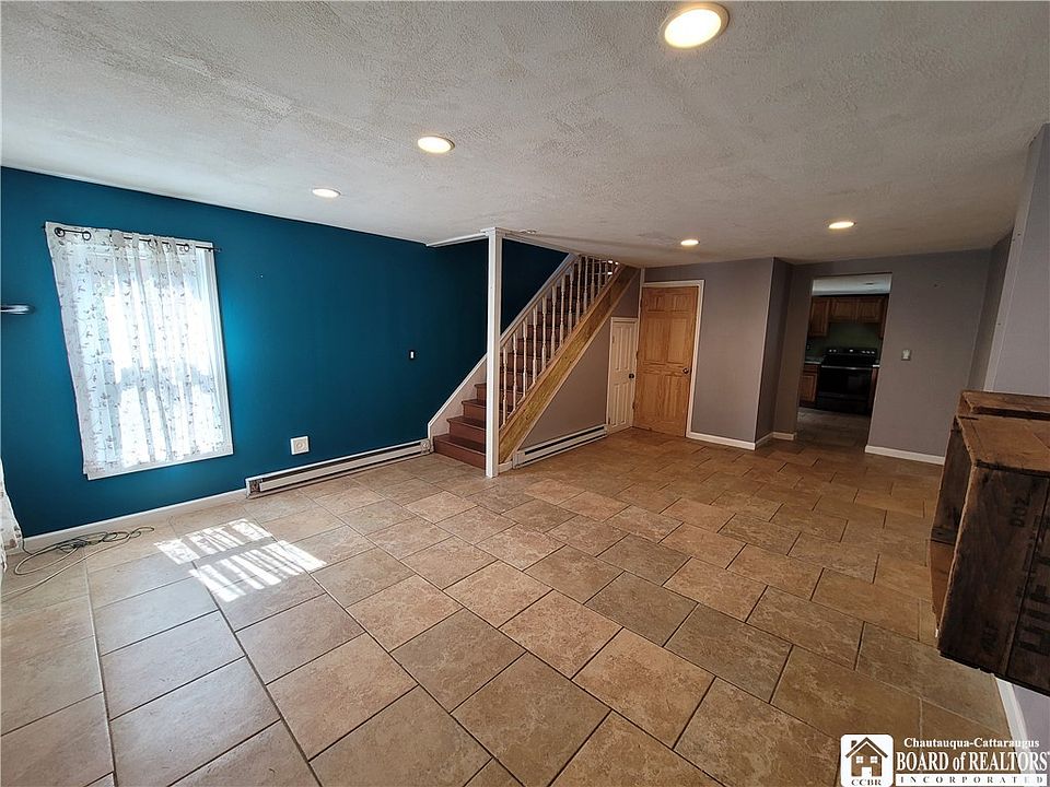 20 East Ave, Celoron, NY 14720 Zillow