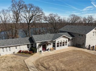 14242 Lake Forrest Heights Rd, Siloam Springs, AR 72761