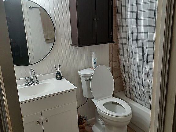 2nd image of 7815 W Florasun Ln