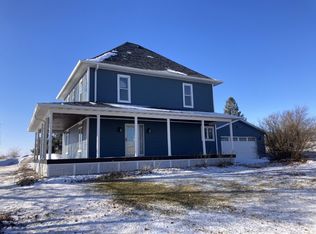 1991 66th St, Vinton, IA 52349
