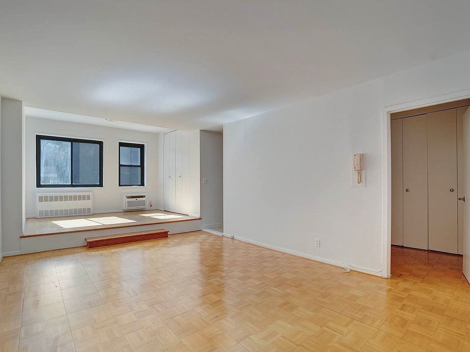 1st image of 85 8th Ave APT 2B