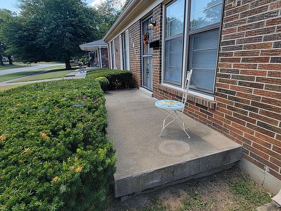 2nd image of 11812 Leemont Dr