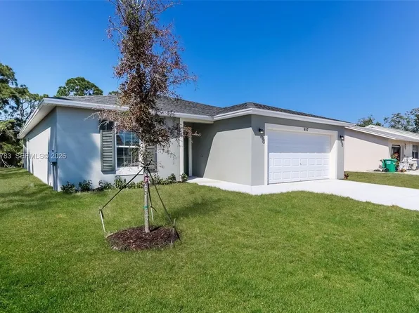 957 SE Caravan Ave, Port Saint Lucie, FL 34983