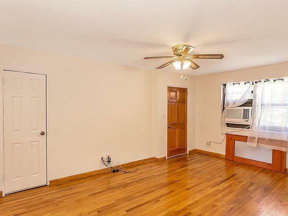 2nd image of 163-44 Willets Point Blvd #4263