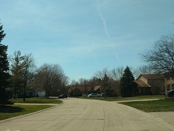 4th image of 27690 S Bridle Hills Dr