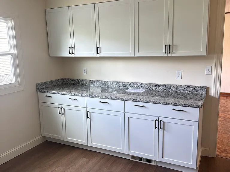 416 Ulster St #1 — Photo 3