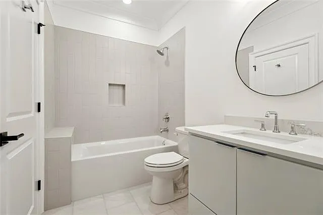 325 Focis St — Photo 20