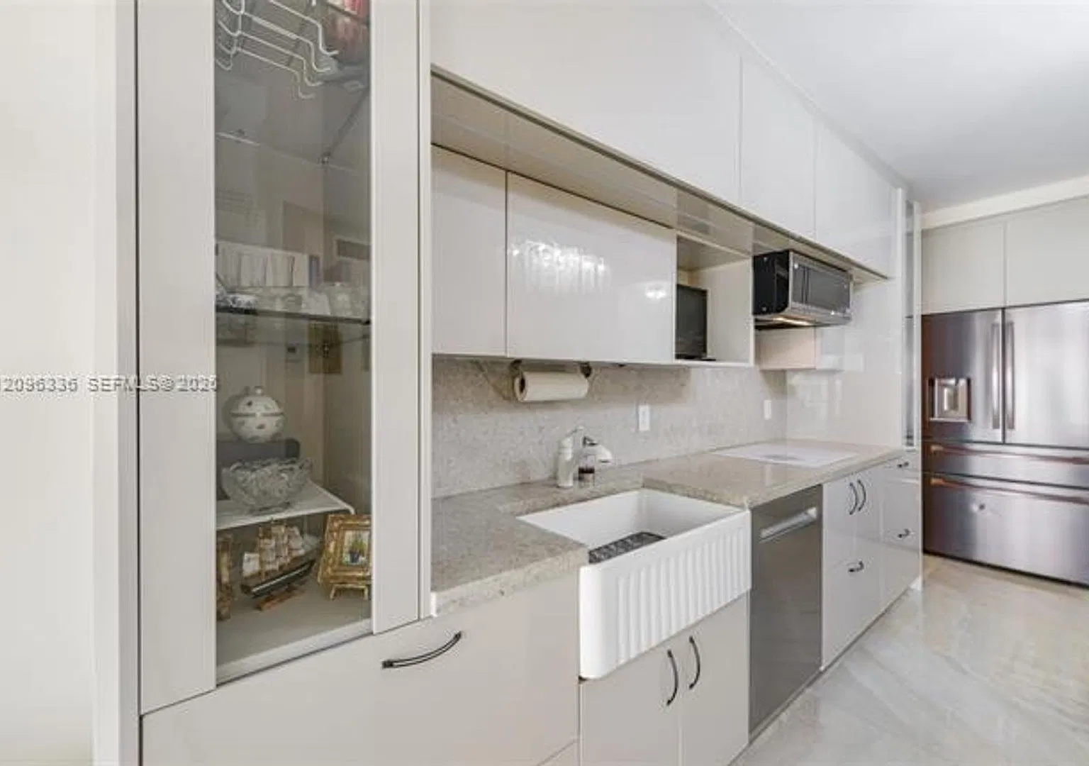 1980 S Ocean Dr cu-18D, Hallandale Beach, FL 33009 — Photo 1