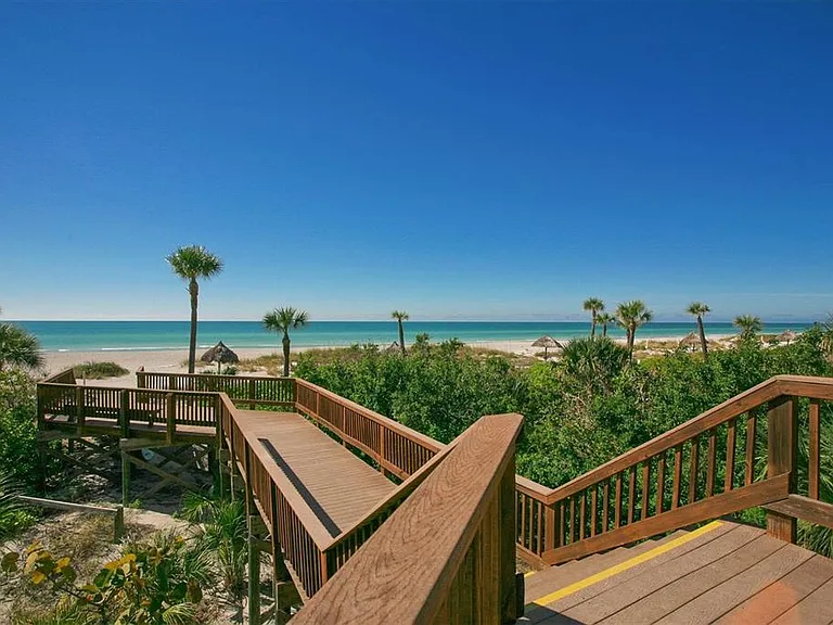 1211 Gulf Of Mexico Dr #1005 — Photo 42