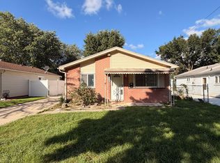 6144 Princess St, Taylor, MI 48180