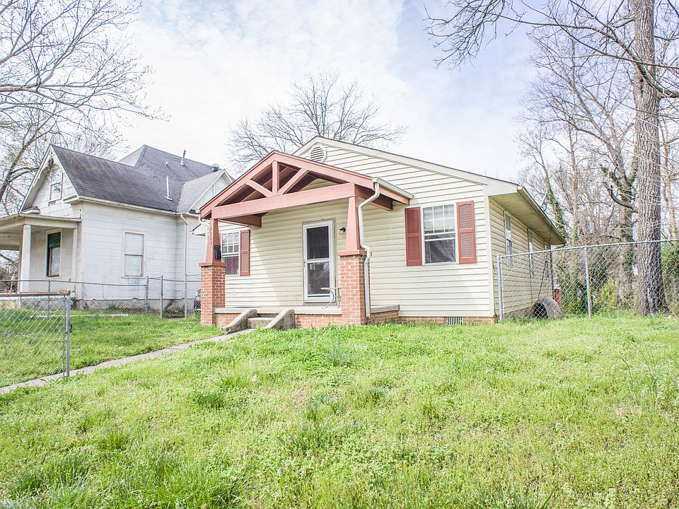 2nd image of 2505 E 5th Ave