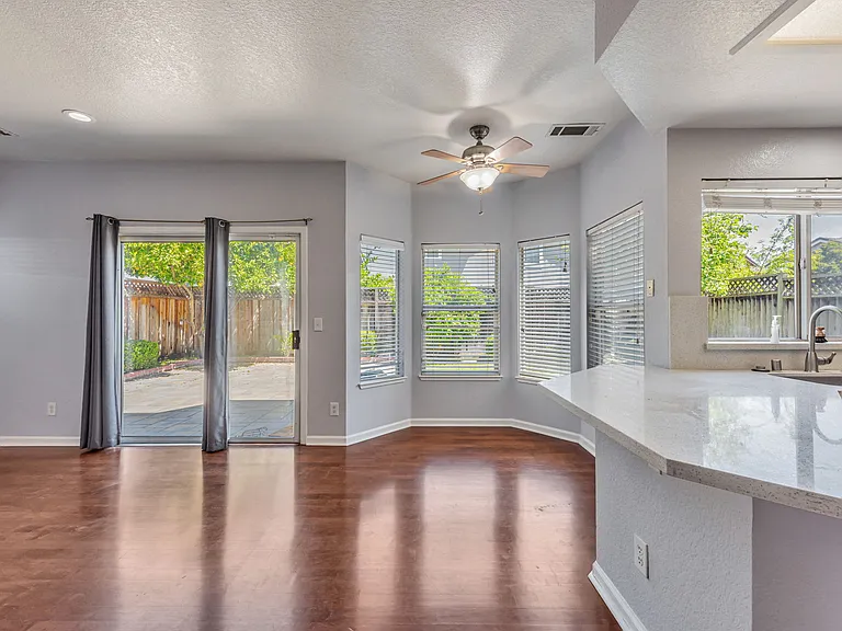 33252 Jamie Cir — Photo 57