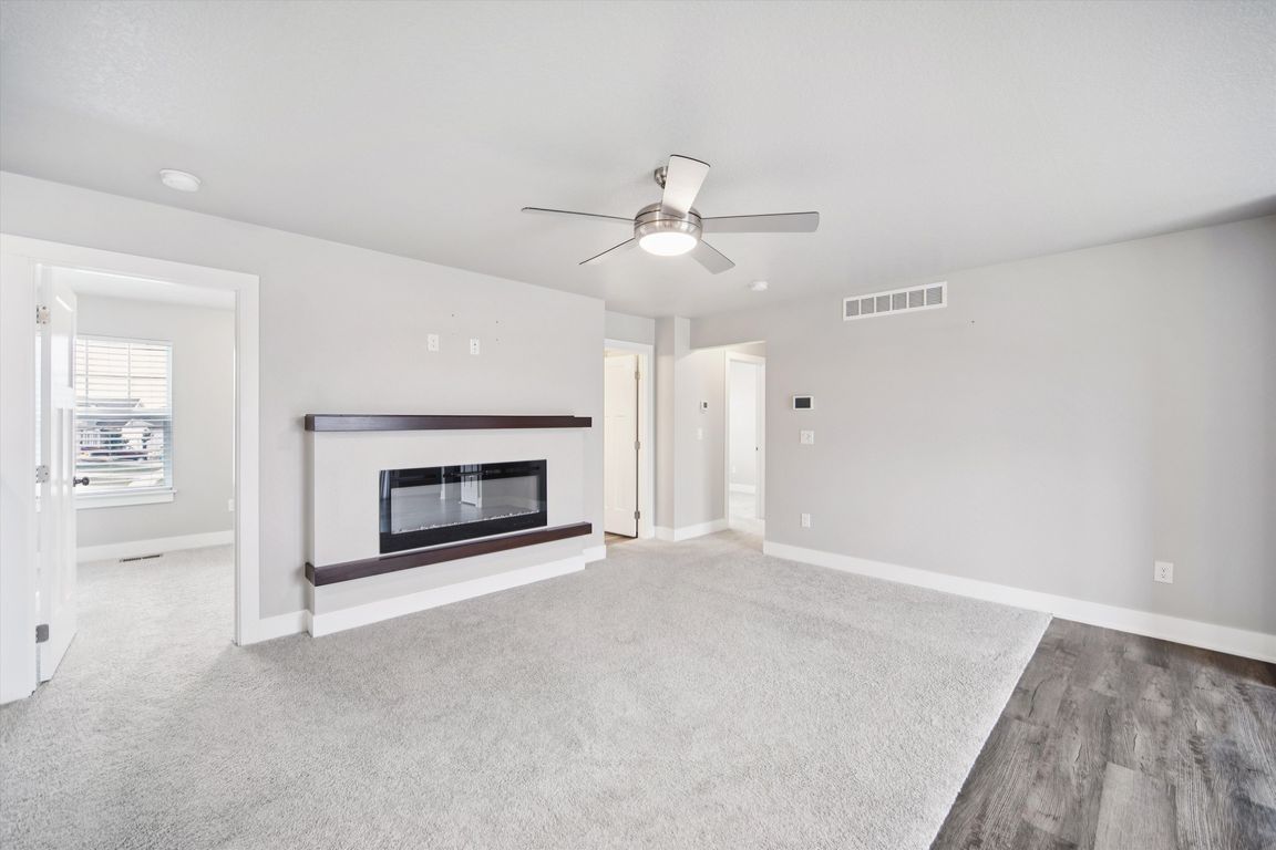 next background image