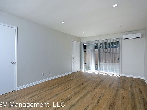 4th image of 633 W Sierra Madre Blvd APT 5