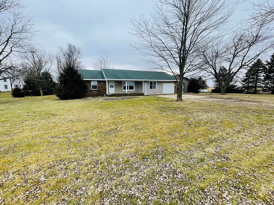 1295 E 4100 North Rd, Cabery, IL 60919 Zillow