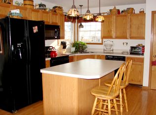 9527 Lynns Rd SW, Etna, OH 43062