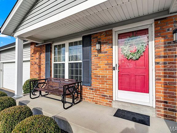 3rd image of 4727 Ringer Rd