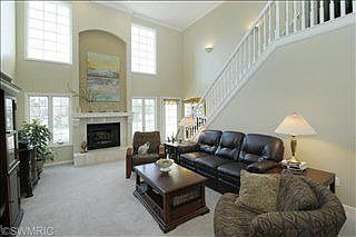 3rd image of 5793 Blue Jay Dr