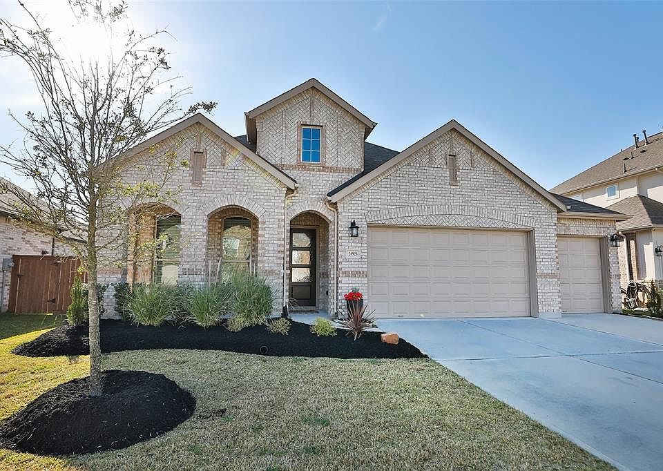 All Brick one story home with a great view.