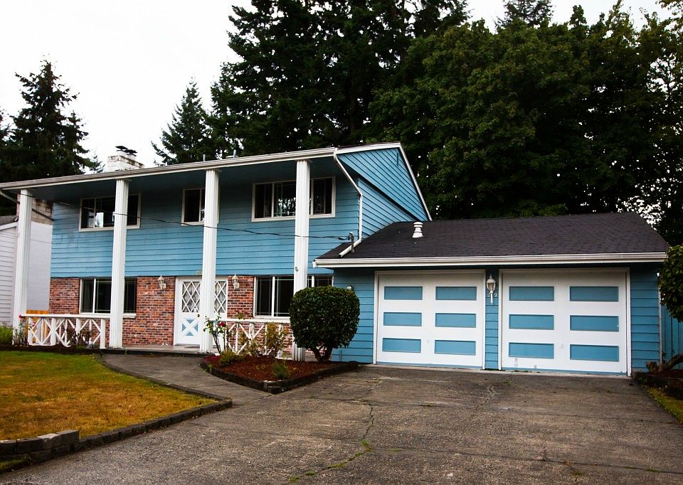 2nd image of 219 145th Ave NE