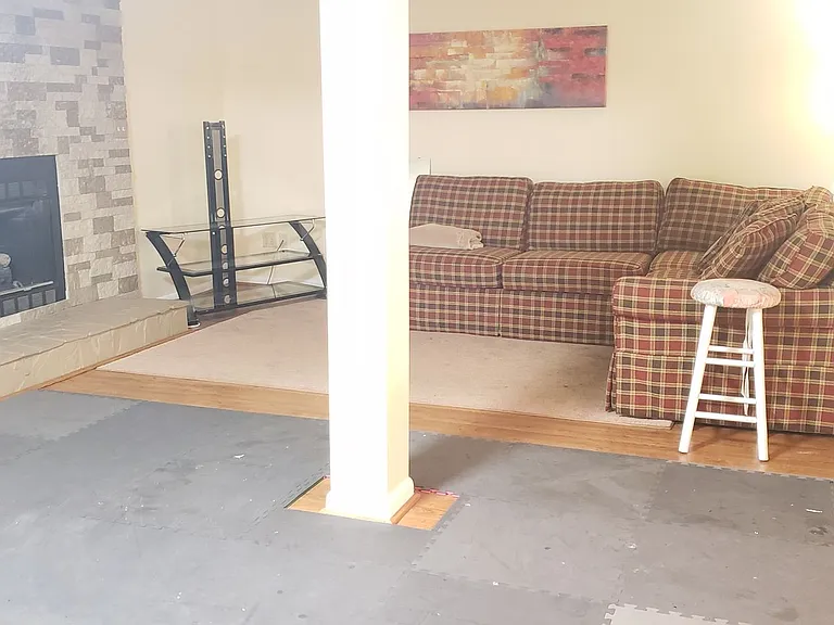 3123 Glenmont Dr — Photo 30