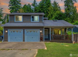 9722 Overlook Dr NW, Olympia, WA 98502