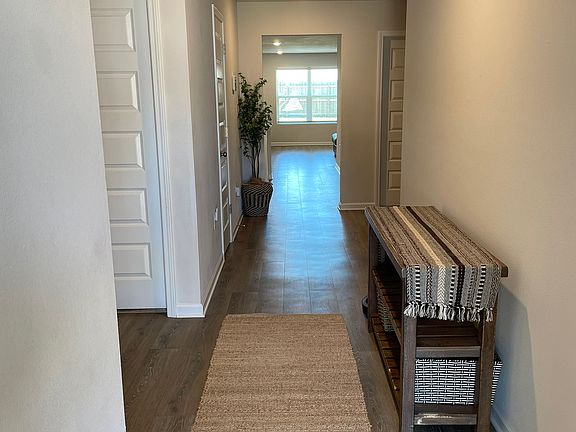 3rd image of 5240 Peach Dr