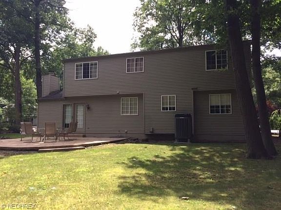 3rd image of 9007 Briarbrook Dr NE