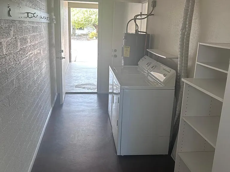 7718 E Meadowbrook Ave — Photo 15