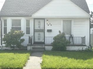 7635 Ashton Ave, Detroit, MI 48228