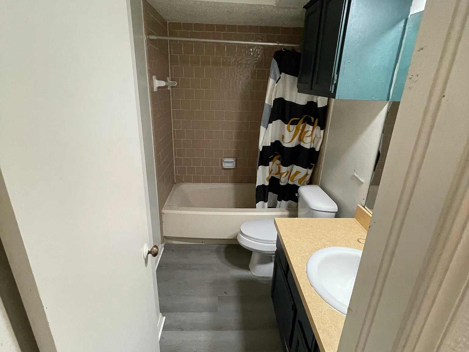 2 bed, 863 sqft, $875 — Photo 4